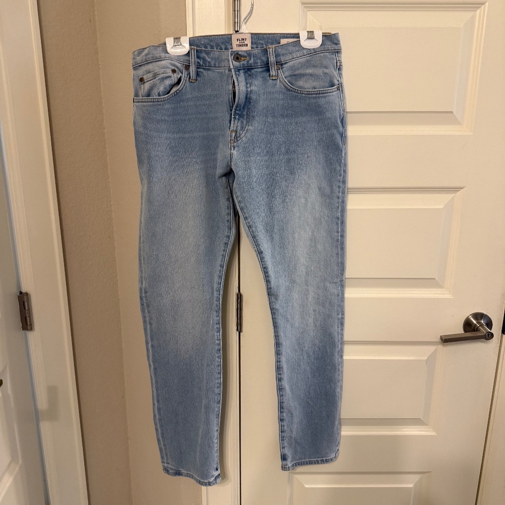 Huckberry Flint and Tinder Light Wash Slim Jeans 31x30 NWOT